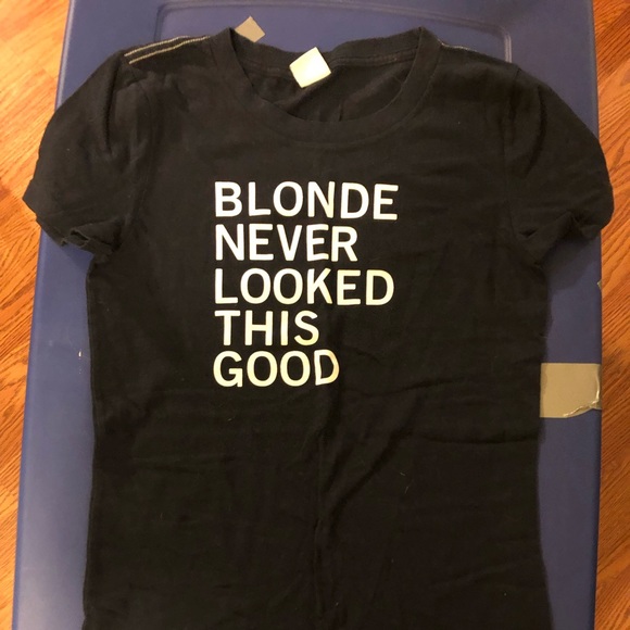 Abercrombie & Fitch Tops Abercrombie And Fitch Graphic Tee Poshmark